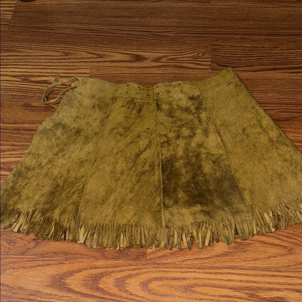 Vintage 1970s Tres ToroWomen’s 100% Cowhide Skirt Tie Closure Leather Adjustable